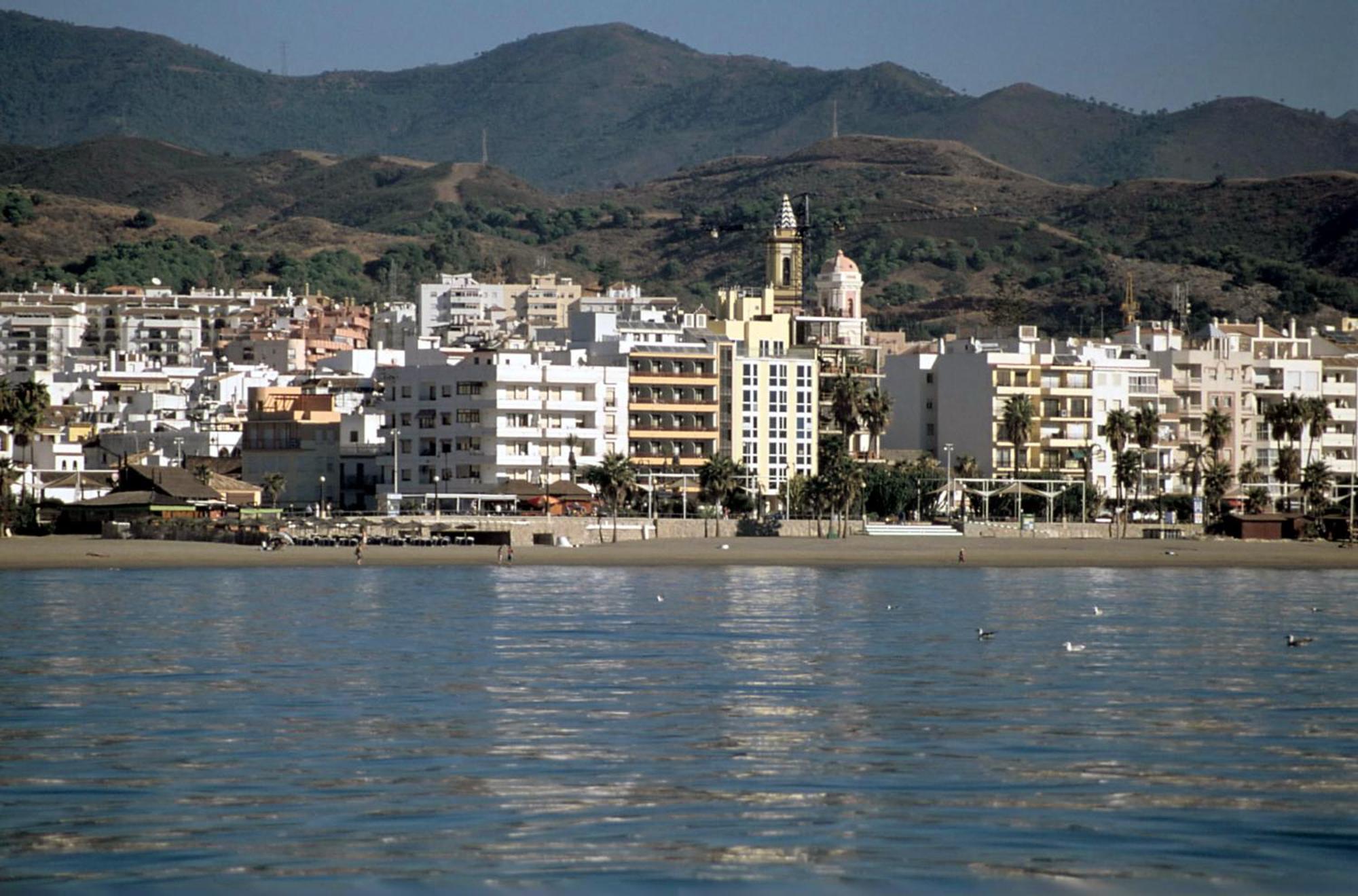 אסטפונה Hotel Buenavista מראה חיצוני תמונה View of Benalmadena